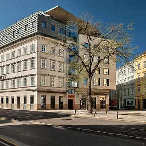 4* Hotel Triest