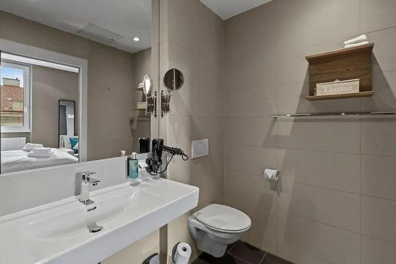 ****  Hotel George Вена Австрия