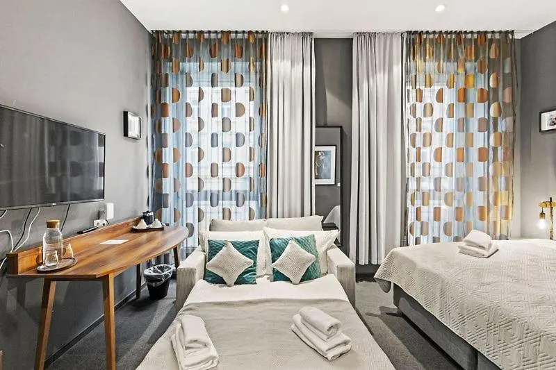 ****  Hotel George Вена Австрия